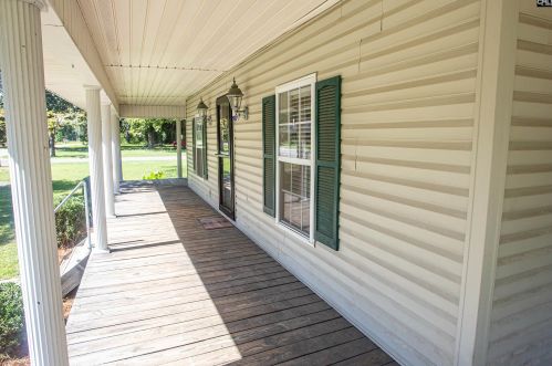 105 College St, Bethune, SC 29009-9054