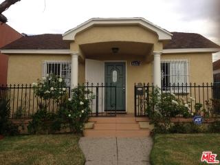 4127 22nd Pl, Los Angeles CA  90018-1030 exterior