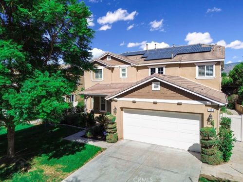 1185 Greystone Ave, Redlands, CA 92374-4740