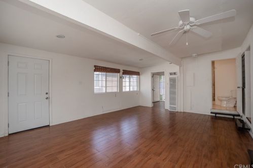 2863 Bridgeport Ave, Anaheim CA  92804-2047 exterior