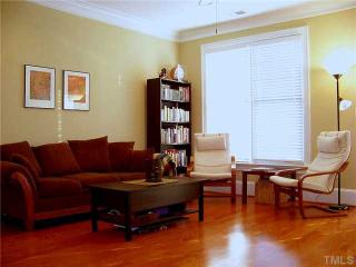 615 Waterford Lake Dr, Cary, NC 27519-9405