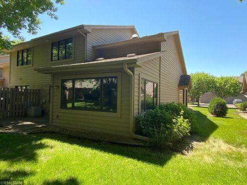 13152 Gemstone Ct, Saint Paul MN  55124-7685 exterior