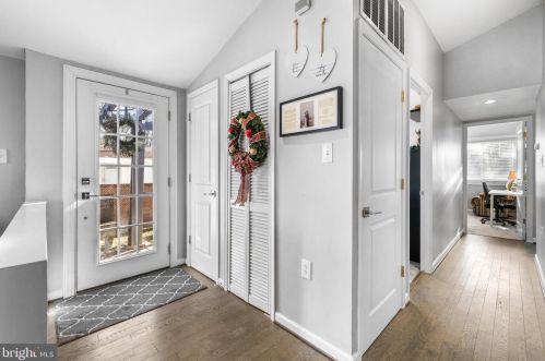 6148 Encounter Row, Columbia, MD 21045-4346