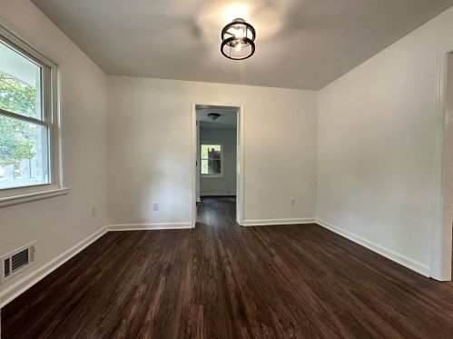 1379 Benteen Way, Atlanta GA  30315-3103 exterior