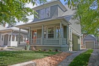 956 20th Ave, Seattle, WA 98112-3507