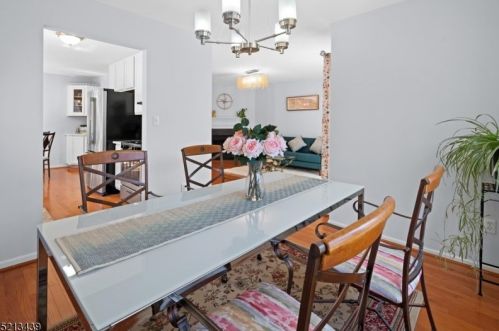 5 Garfield Way, Princeton NJ  08540-1669 exterior