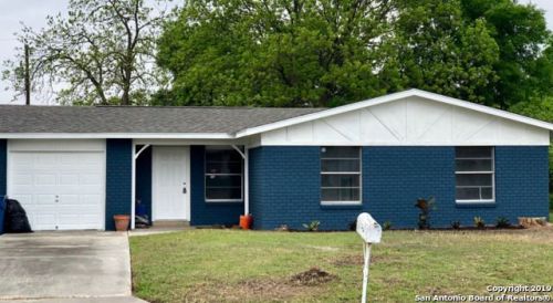 5119 Cinderella St, San Antonio TX  78219-1310 exterior
