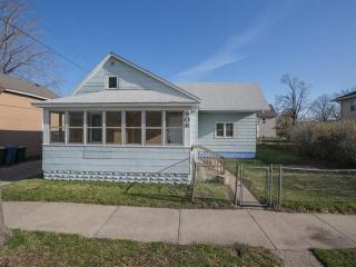 908 41 Ave, Minneapolis MN  55412-1710 exterior