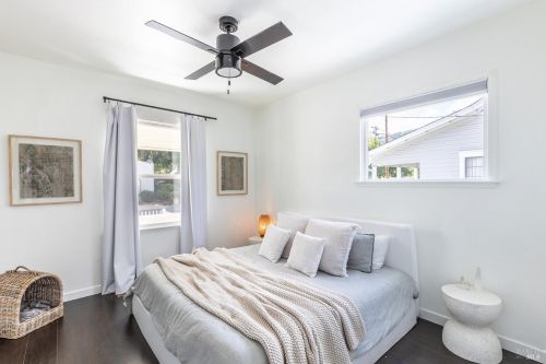 302 Scott St, Ukiah CA  95482-4320 exterior