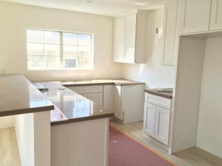 3025 Chaucer St, Los Angeles CA  90065-1820 exterior