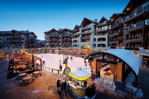 12540 Gold Rush Trl, Truckee CA  96161-4546 exterior