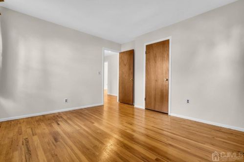 41 Meredith Rd, Piscataway NJ  08854-5419 exterior