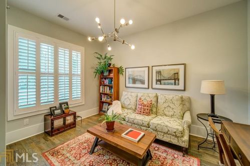 2382 Ewing Dr, Atlanta GA  30319-3929 exterior