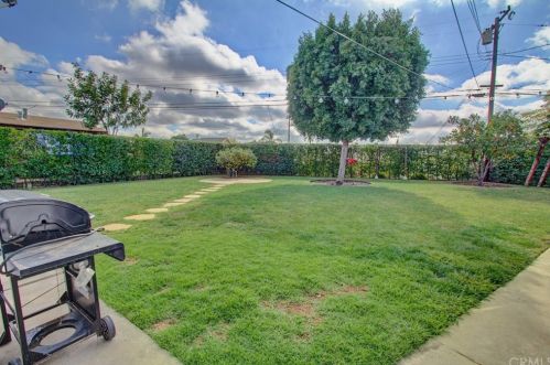 14470 Chere Dr, Whittier CA 90604-3036 exterior