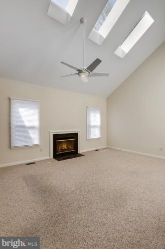 125 Snowy Owl Dr, Silver Spring MD 20901-1656 exterior