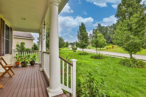 26 Diamondback Ave, Nashua, NH 03062-1048