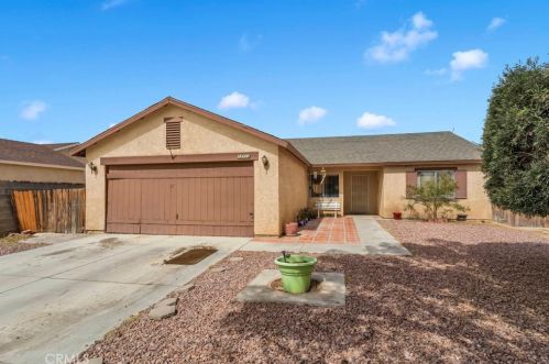 17710 Carson Cir, El Mirage, CA 92301-2297