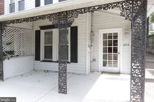 204 Lakeview Ave, Haddonfield NJ  08033-1829 exterior