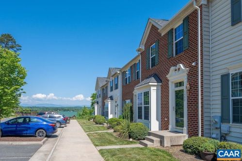 1992 Asheville Dr, Charlottesville, VA 22911-3570
