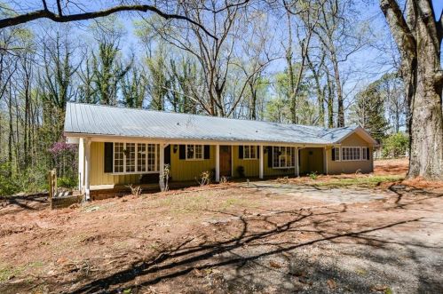 68 Nalley Dr, Big Canoe, GA 30143-2126