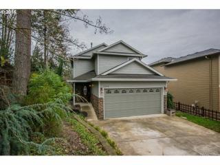 1344 Binford Lake Pkwy, Damascus, OR 97080