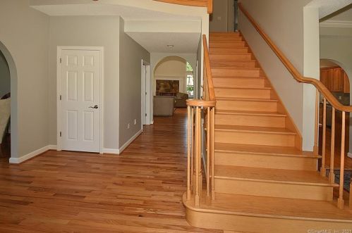 34 Pease Farm Rd, Ellington, CT 06029-3444