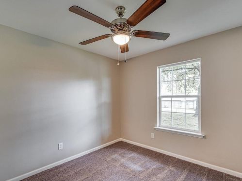 2920 Sierra Dr, Fort Worth TX  76116-3918 exterior