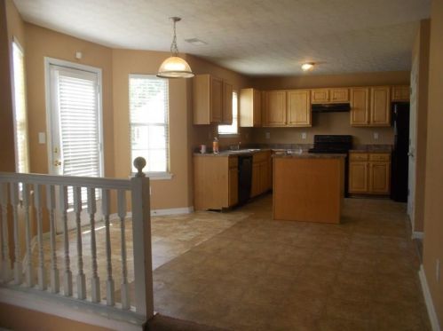 4226 Kensington Cv, Atlanta GA  30349-2558 exterior
