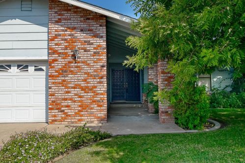 1974 Blue Spruce Dr, Valley Home, CA 95361-3352