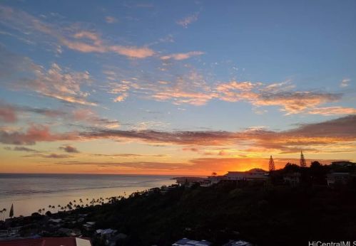 5243 Poola St, Honolulu HI  96821-1554 exterior