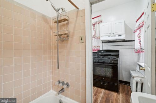 5836 Larchwood Ave, Philadelphia PA 19143-1210 exterior