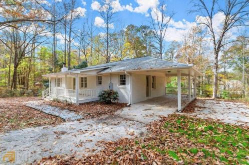 3271 Enon Rd, Atlanta GA  30349-1229 exterior