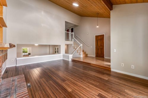 8242 Tamarac St, Englewood CO 80112-3233 exterior