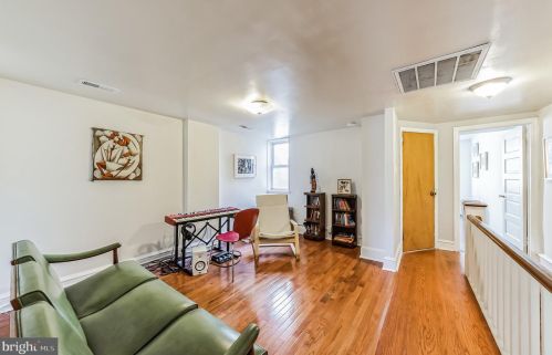 1917 10th St, Philadelphia PA 19148-2358 exterior