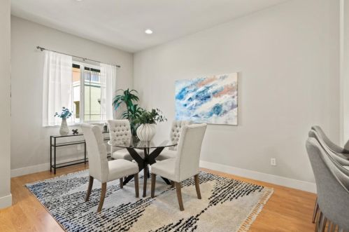 1113 Trinity Ln, Palo Alto, CA 94303-4268