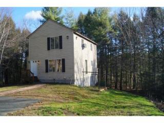 11 Tote Rd, Sandown, NH 03873-2237