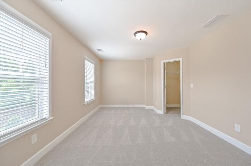 3686 Lambert Ln, Atlanta GA  30319-2162 exterior