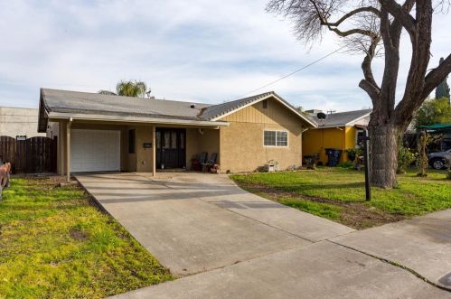 1912 Deborah St, Tracy, CA 95376-2806
