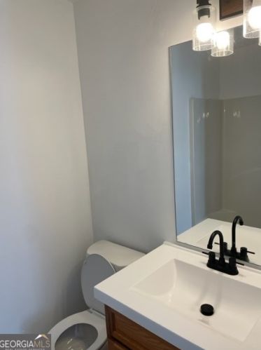 5580 Hampton Ct, Atlanta GA  30349-8306 exterior