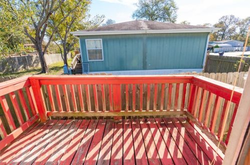 151 Carmen Blvd, Conroe TX  77306-6741 exterior