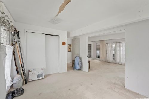 3359 Huelani Dr, Honolulu HI  96822-1276 exterior