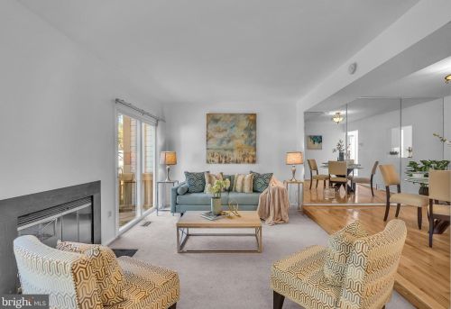 2938 Schoolhouse Cir, Silver Spring MD 20902-2561 exterior