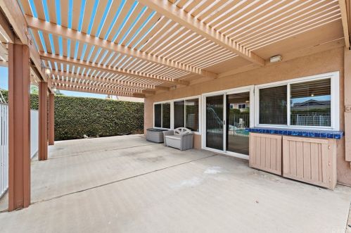 7301 Paseo Laredo, Anaheim CA  92808-1053 exterior