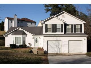 7964 Harmony Lakes Dr, Lithonia, GA 30058-1503