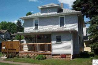 105 12th St, Scanlon, MN 55720-1830