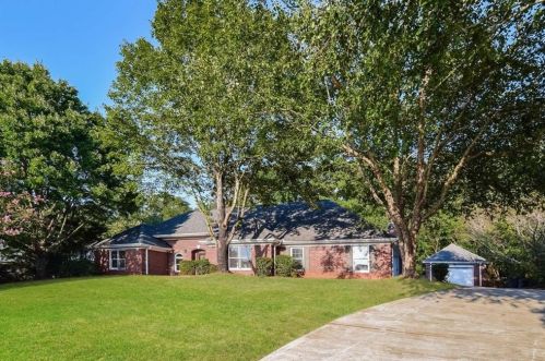 1320 Winesap Ct, Conyers, GA 30013-6406
