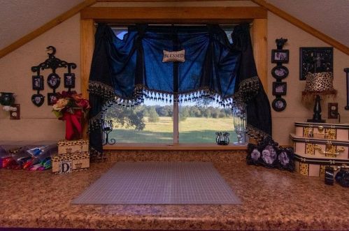 15302 Ben Wiggins Rd, Conroe TX  77303-4805 exterior