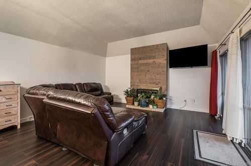 7404 Cedar Cir, Denver CO  80226-2022 exterior