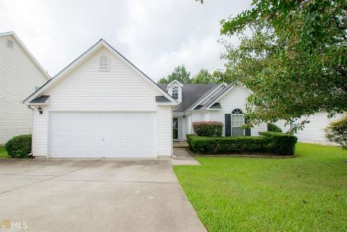 6941 Biscayne Blvd, Rex GA  30273-2279 exterior