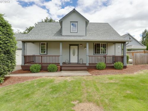 545 Madison St, Carlton, OR 97111-9663